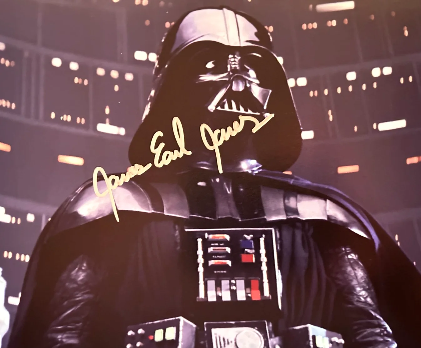James Earl Jones — JAMES EARL JONES Signed 8x10" (STAR WARS: DARTH VADER) Original Autograph w/COA