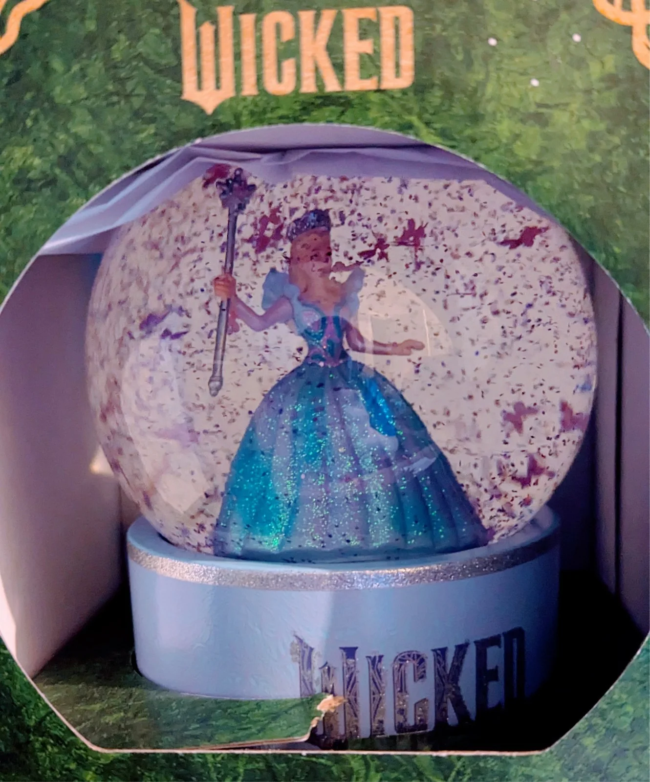 M&S Wicked Light Up Snow Globe Glinda Edition | Marks & Spencer | NEW, изображение 2