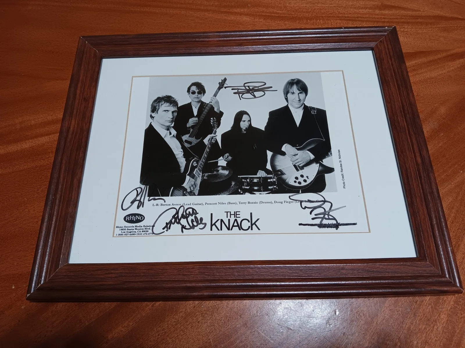 The Knack Autographed Band Picture Framed "15 X 12" Very Rare, image 2