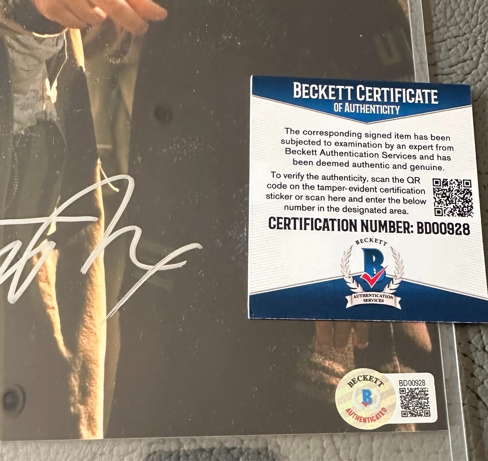 Michael J. Fox, Cristopher Lloyd — ULTIMATE Back to the Future Signed Photo Set Fox & Lloyd Beckett COA BAS 25x20, изображение 4