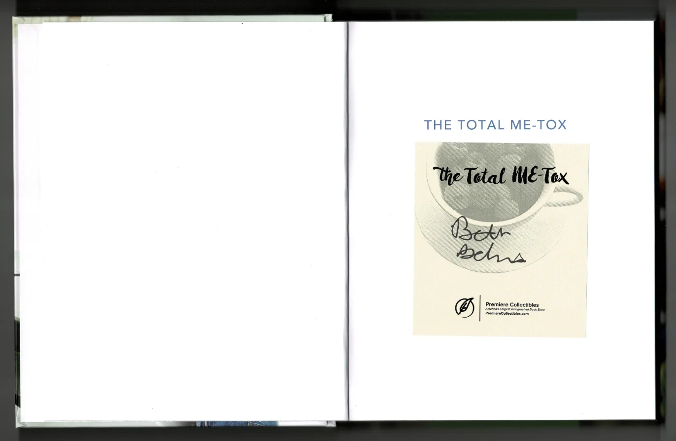 Beth Behrs — Beth Behrs 2 Broke Girls Actress Autographed Signed Book COA 8904, изображение 3