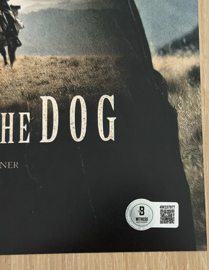 Benedict Cumberbatch — BENEDICT CUMBERBATCH SIGNED THE POWER OF THE DOG 11X17 PHOTO BECKETT BAS 2, image 2