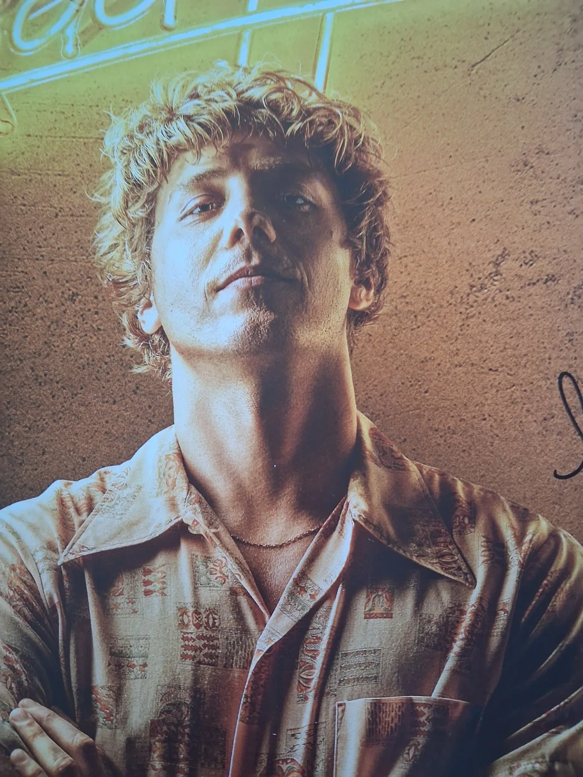 LUKAS GAGE - Genuine hand signed autograph 12x18 (ROADHOUSE), изображение 4