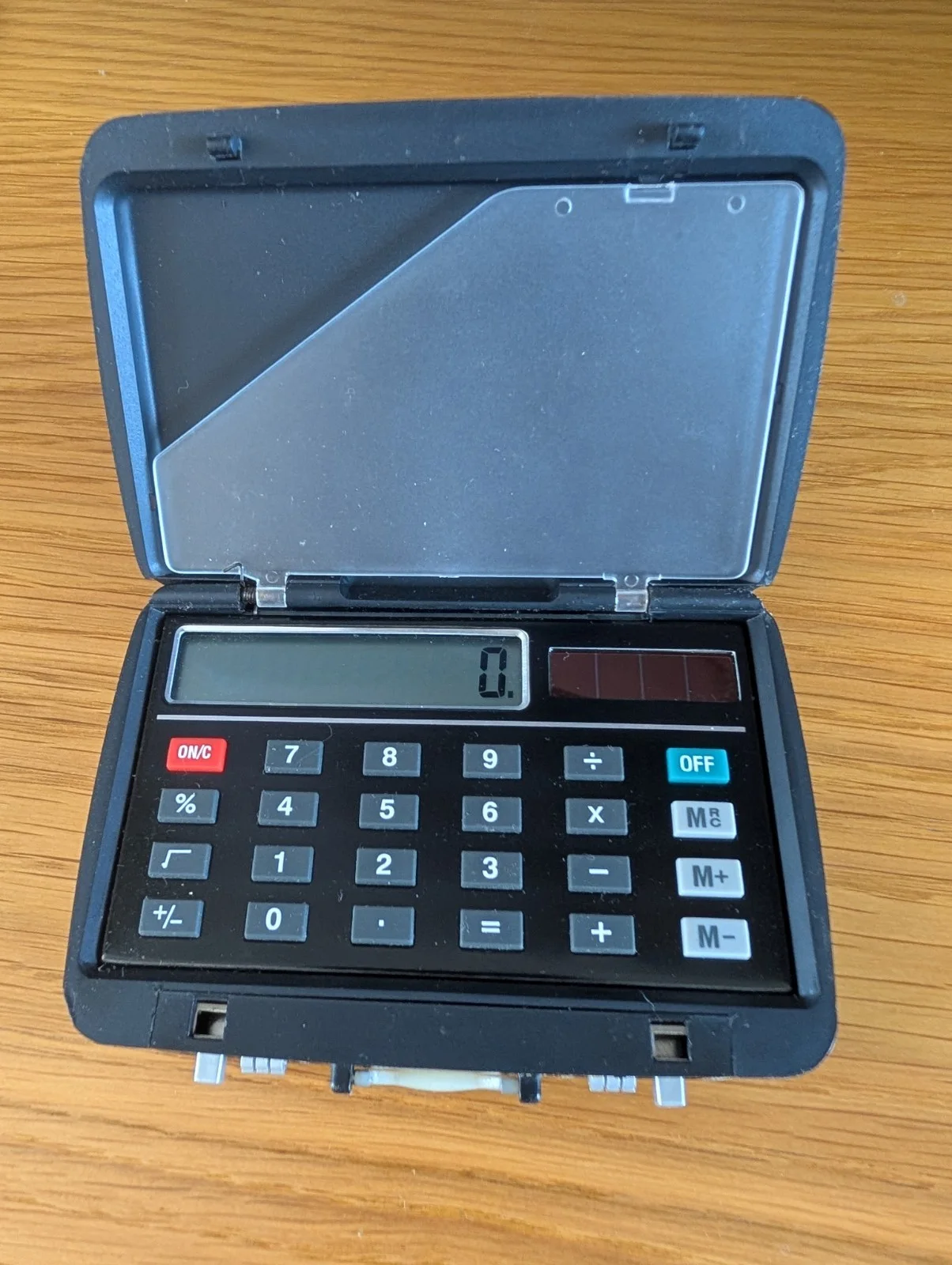 Vintage 1997 James Bond Tomorrow Never Dies Promo Solar Powered Calculator Rare, изображение 2