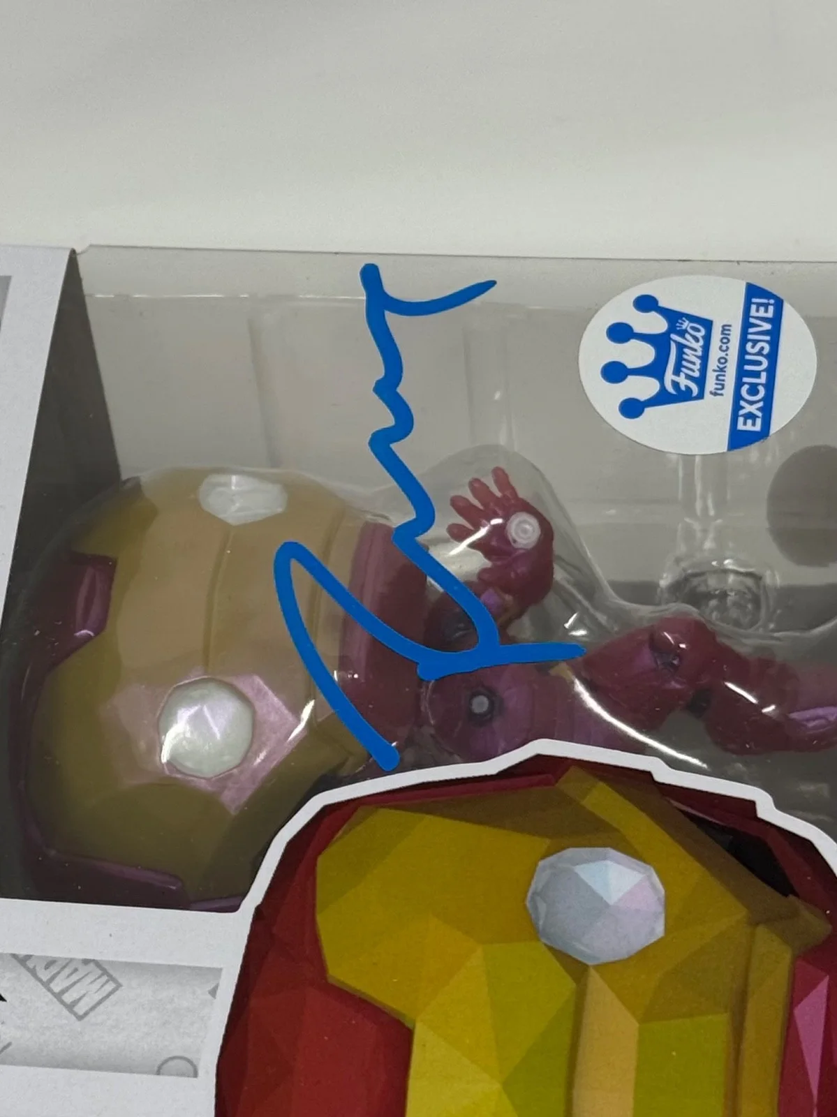 Robert Downey Jr — Robert Downey Jr. "Iron Man" Signed Autograph Funko Pop Avengers Marvel JSA COA, image 5
