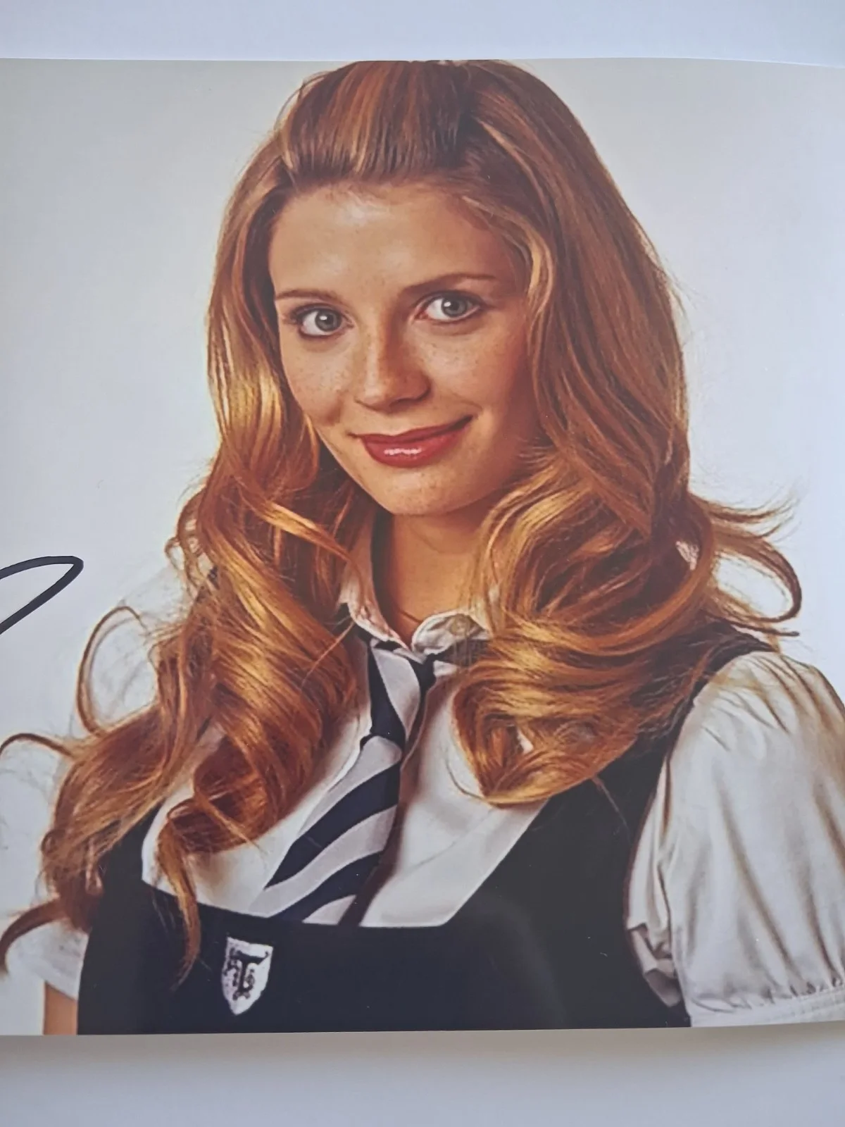 MISCHA BARTON - Genuine hand signed autograph 8X6 (The O.C. St Trinians), image 3