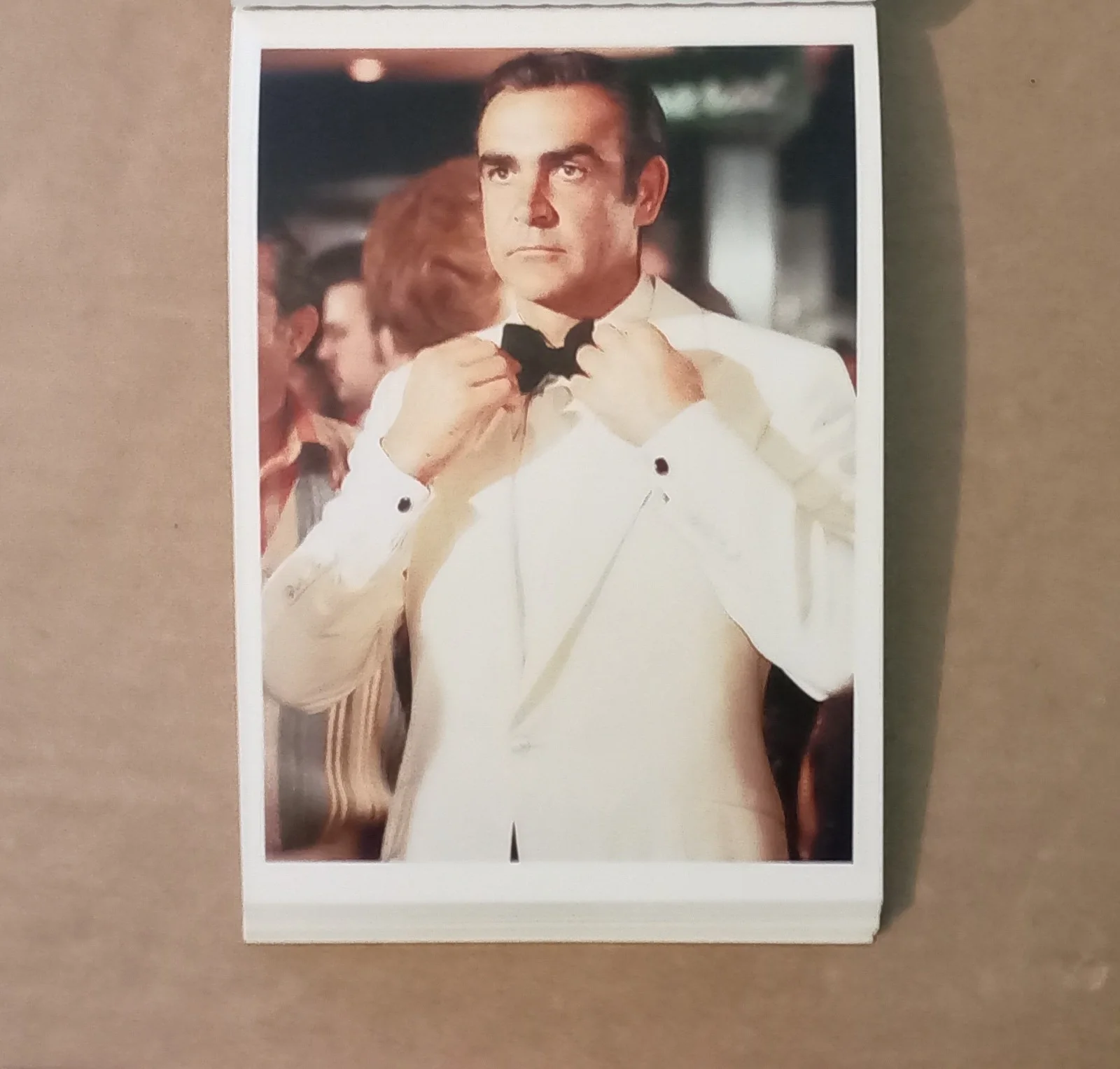 SEAN CONNERY SYNOPSIS CARD/PRESS PHOTOS/ MOVIE FLYERS/POSTCARDS & BOOKS BUNDLE, image 5
