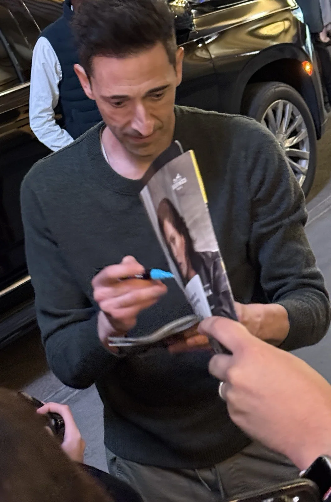 Adrien Brody — The Fear of 13 signed Broadway Playbill Adrien Brody Authentic Autograph, изображение 3