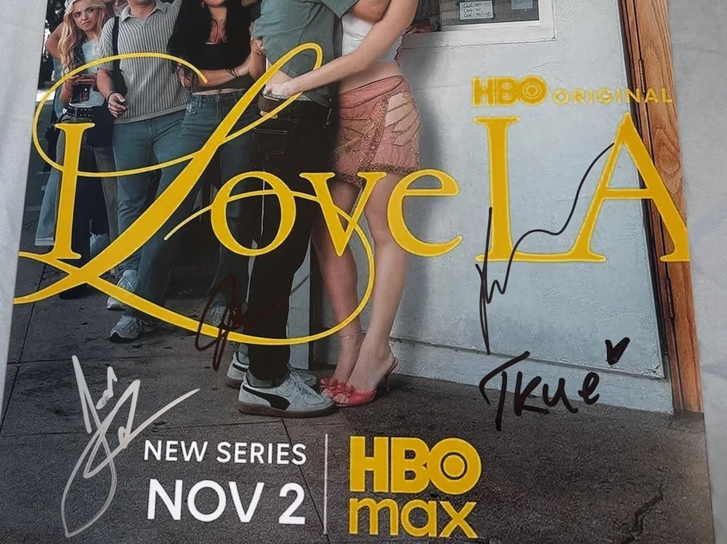 I Love LA Signed Cast 12x18 Photo x4 Rachel Sennott, Josh Hutcherson +2, изображение 2
