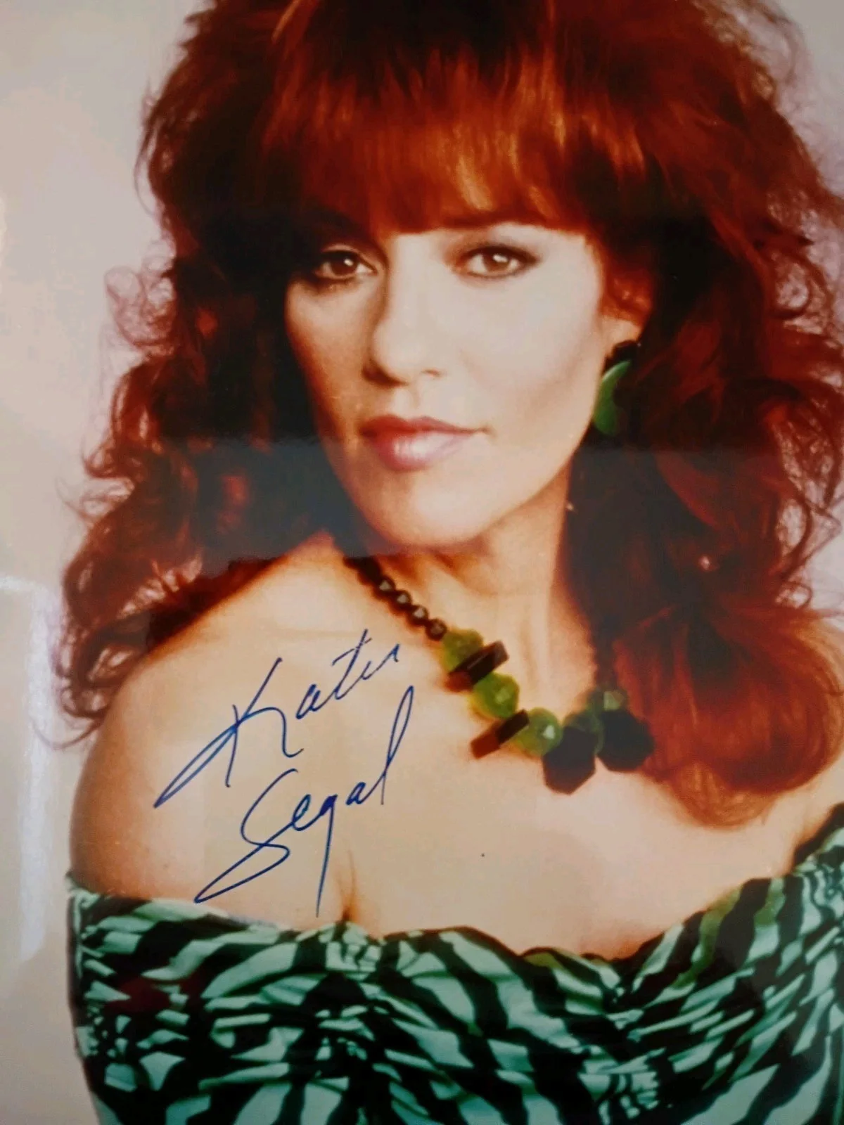 KATEY SEGAL Signed Autographed 8x10 Photo as PEG BUNDY..MARRIED WITH CHILDREN, image 3