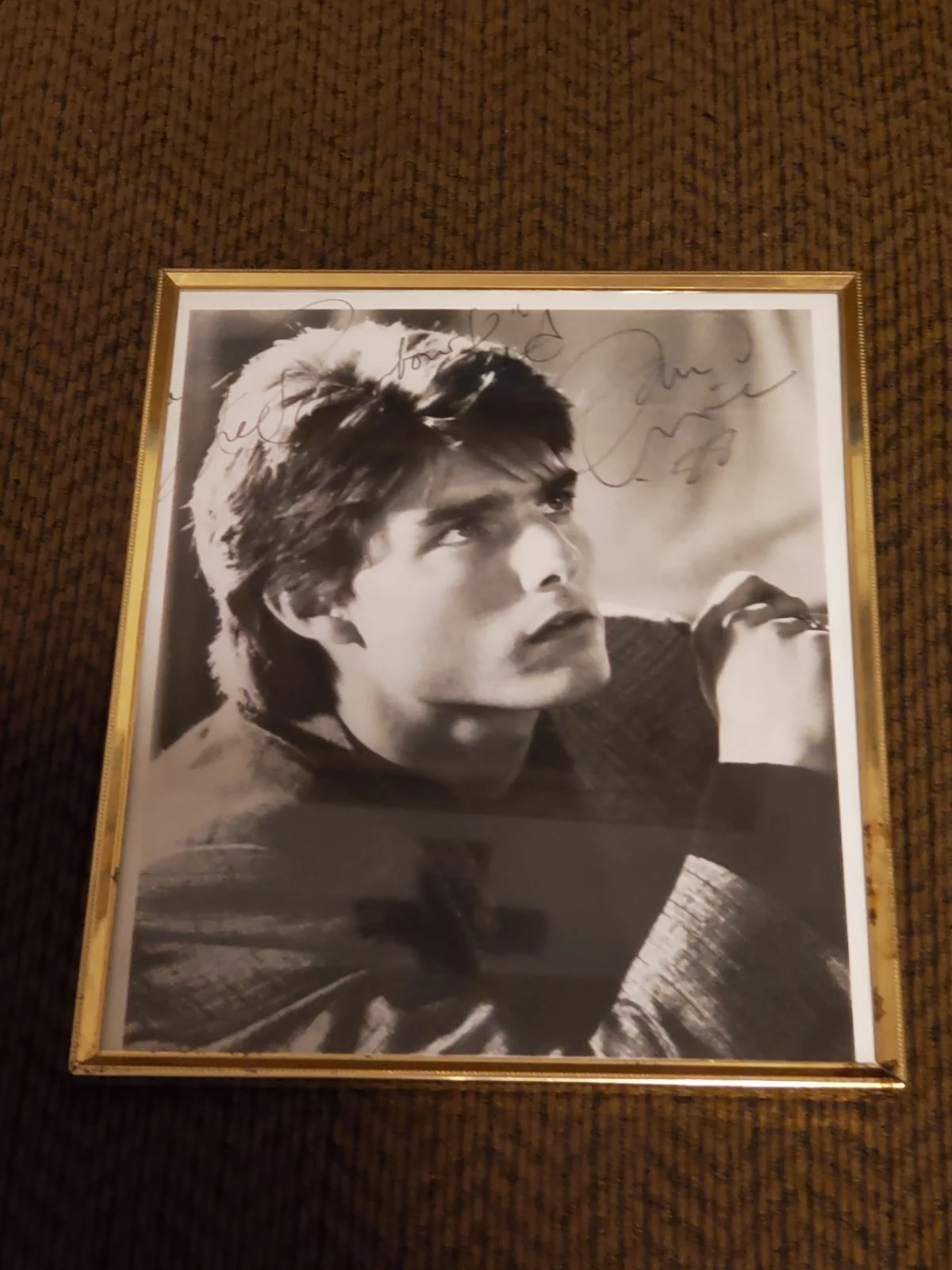 Tom cruise — TOM CRUISE HOLLYWOOD ICON HAND SIGNED 8X10 PHOTO FROM 1988.