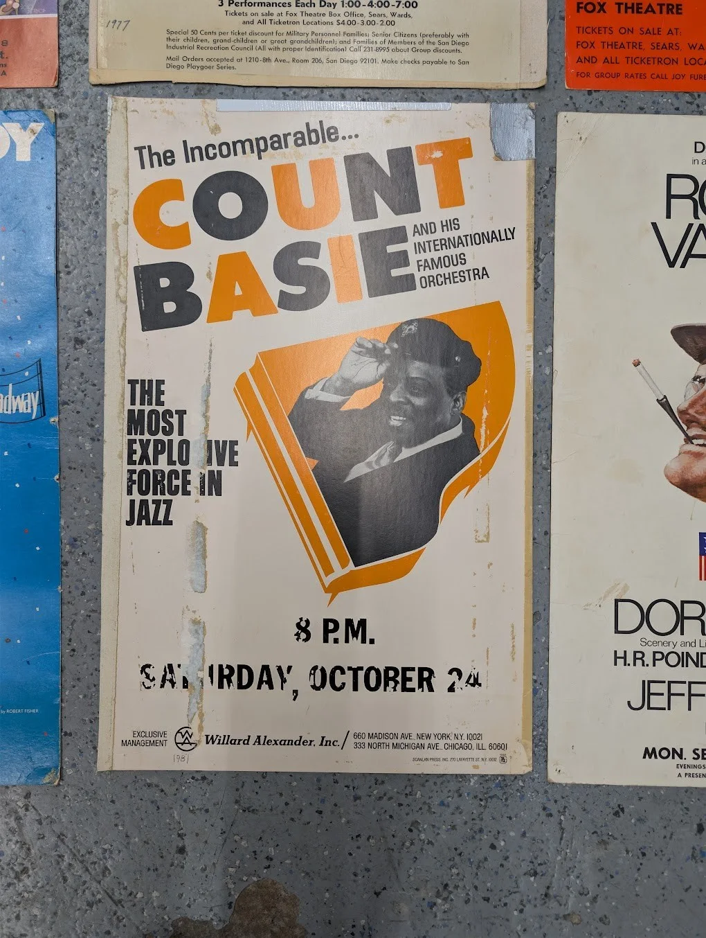 Lot of 8 San Diego CA FOX THEATER PLAY POSTERS Various Conditions #V, изображение 3