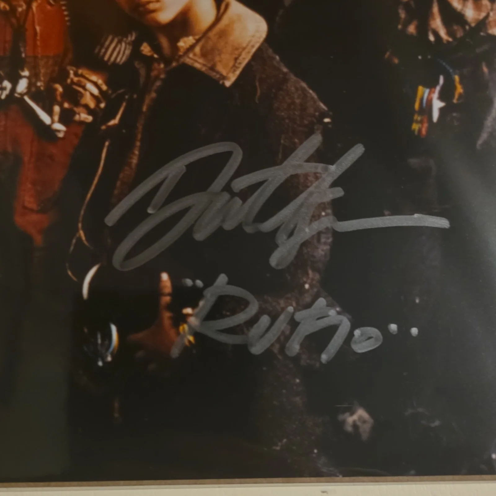 Rufio — Lost Boys Rufio Signed Original Movie Photograph Beckett Authenticated, изображение 3