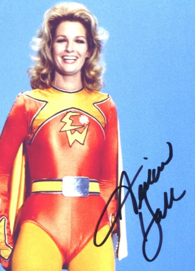 DIEDRE HALL and JUDY STRANGIS Both Signed Cast Photo ELECTRA WOMAN and DYNA GIRL, изображение 3