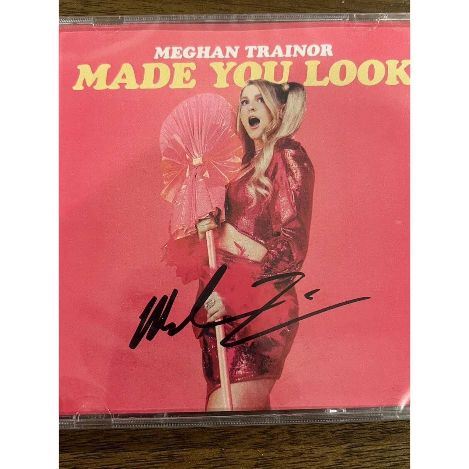 Meghan Trainor signed autograph Made You Look CD single - BRAND NEW SEALED, изображение 3