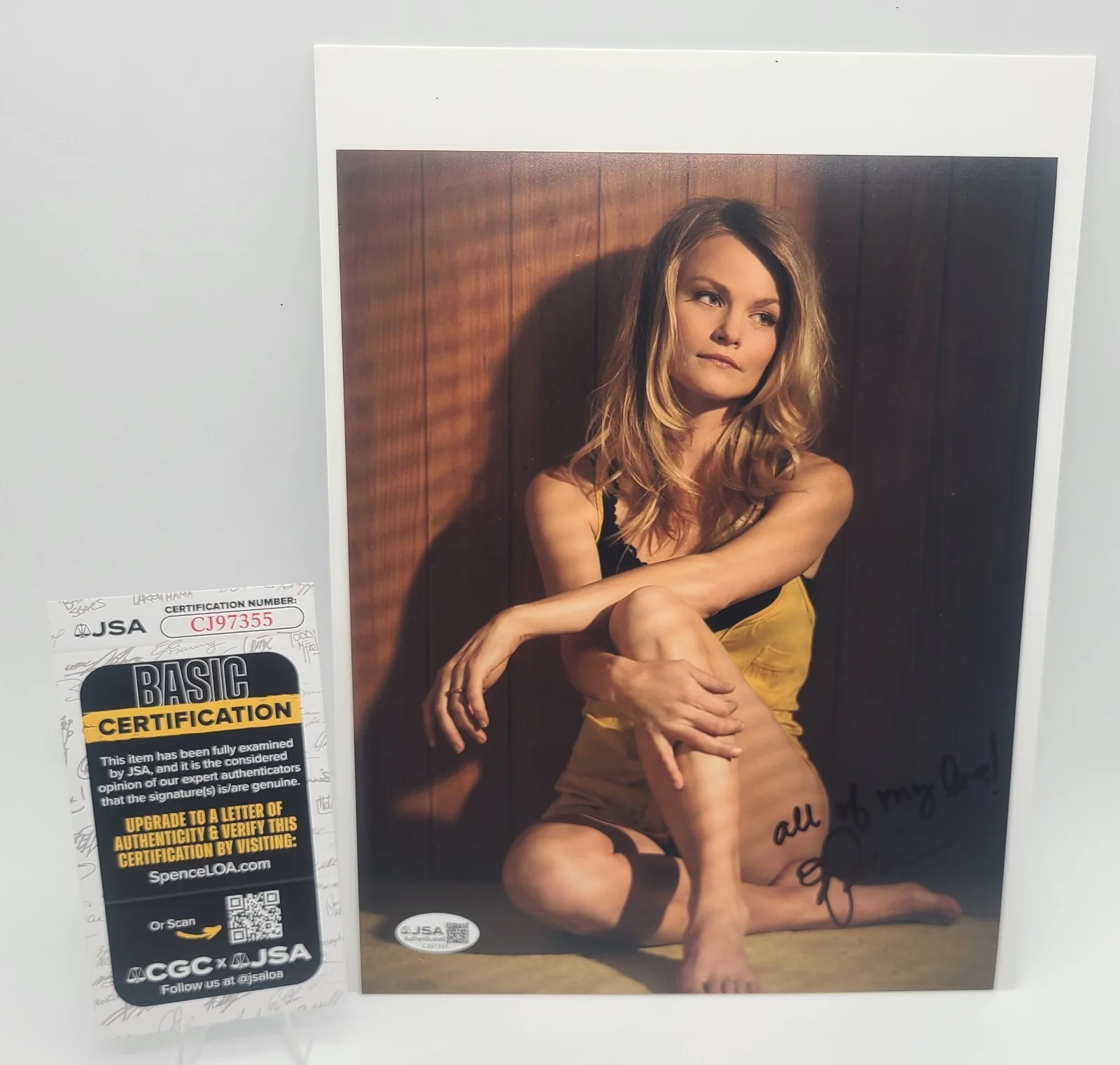 Lindsay Pulsipher — Lindsay Pulsipher Signed 8×10 Photo – JSA Certified Authentic Autograph, image 2