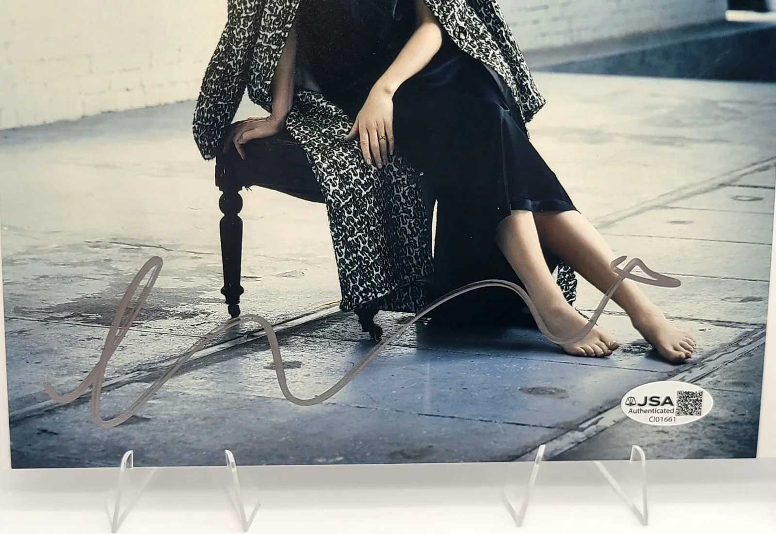 Cate Blanchett — Cate Blanchett Autographed 8x10 Photo – JSA COA – Authentic Movie Star Signature, изображение 3