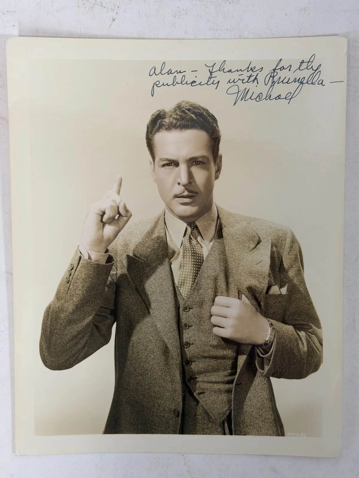 Signed Actor Photos incl. Ronald Woods & others, image 2