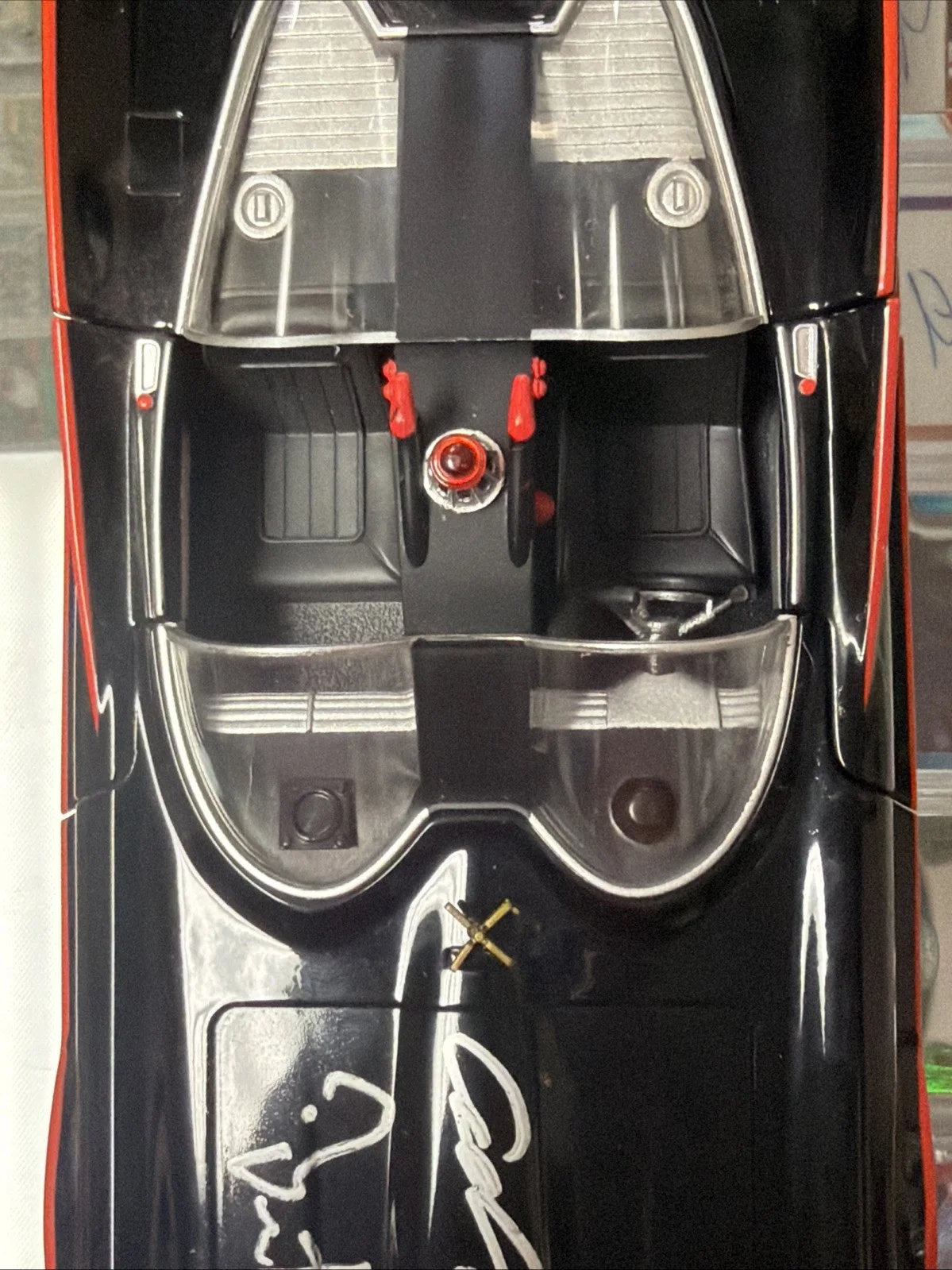 Batman TV Series Batmobile Signed By Adam West & Burt Ward Hot Wheels 1:18 COA, изображение 5