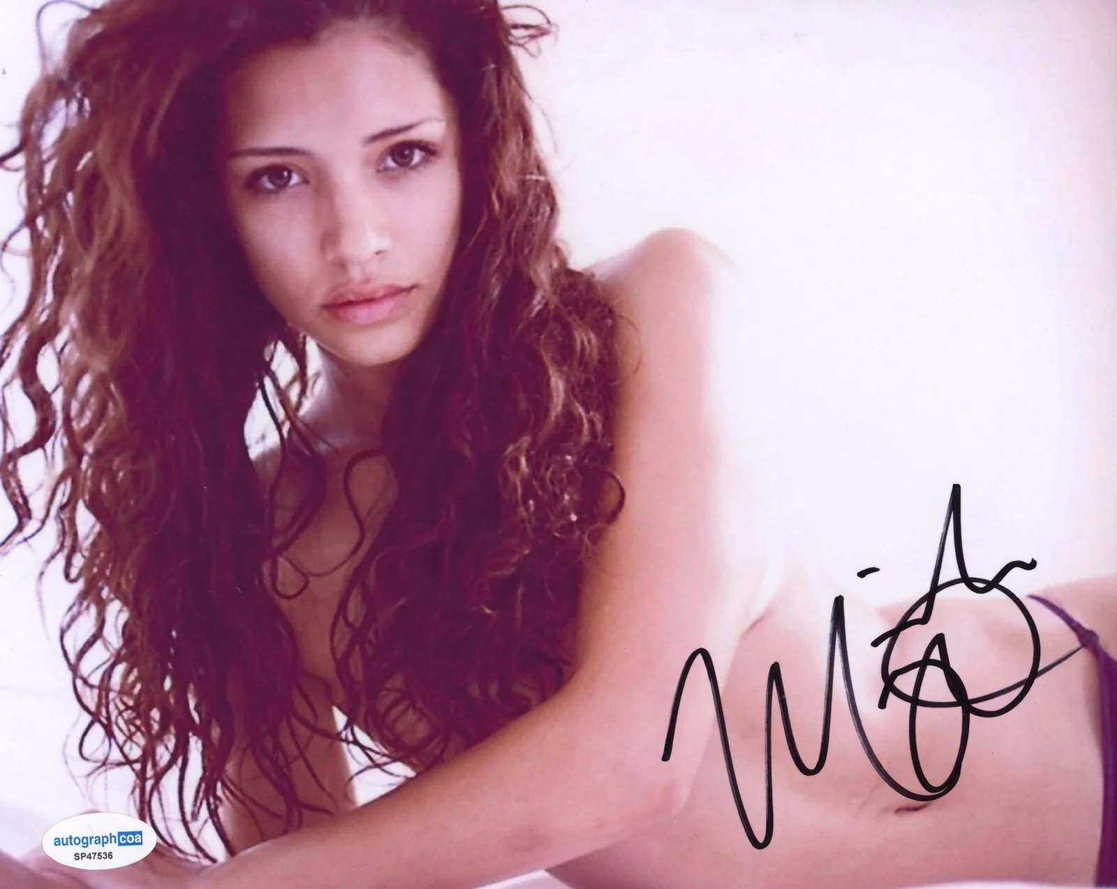 Miranda Rae Mayo — Miranda Rae Mayo "Chicago Fire" AUTOGRAPH Signed Autographed 8x10 Photo B ACOA