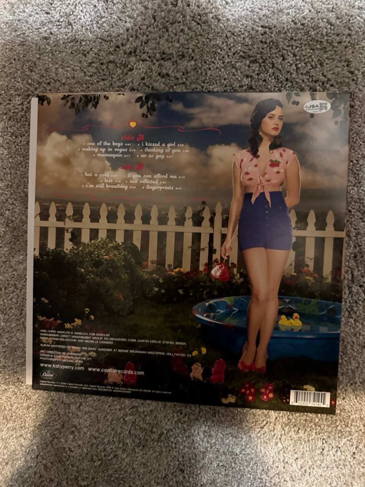 Katy Perry Signed Autograph One Of The Boys Album Vinyl Record W/JSA COA, изображение 2