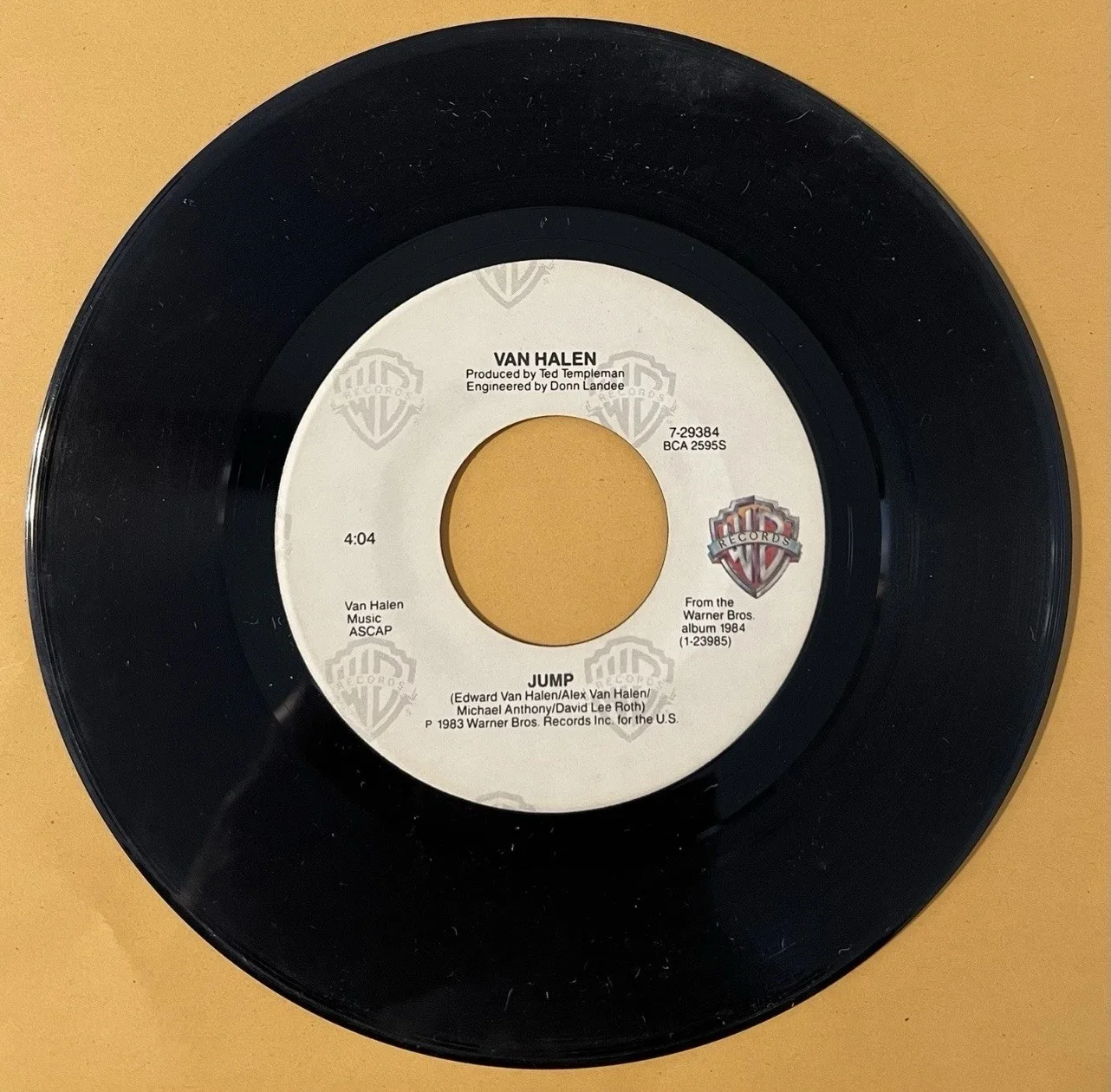 Eddie Van Halen Signed Framed 45 Vinyl Sleeve With COA 1984 Jump Record, изображение 4