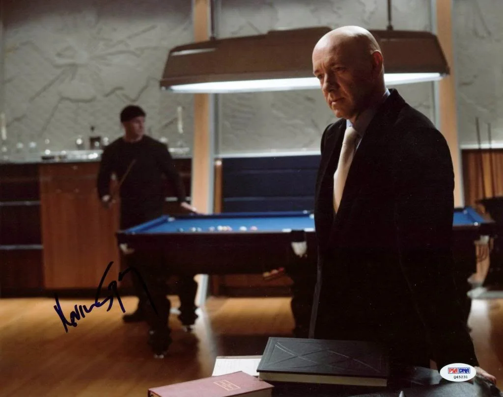 KEVIN SPACEY — Kevin Spacey Superman Returns Signed Authentic 11X14 Photo PSA/DNA #Q45231