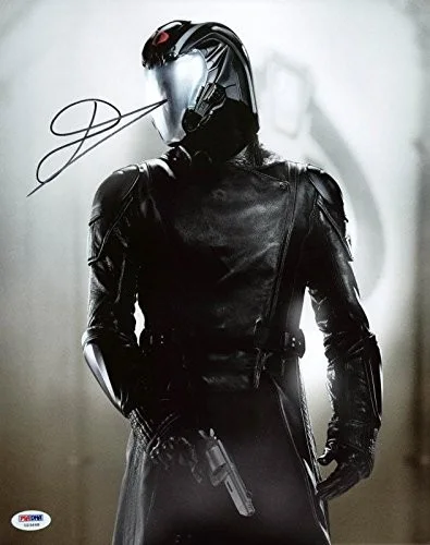 Luke Bracey — Luke Bracey G.I. Joe Signed Authentic 11X14 Photo Autographed PSA/DNA #U23668, image 2