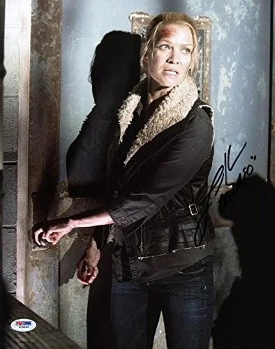 Laurie Holden Andrea — Laurie Holden "Andrea" Walking Dead Signed Authentic 11X14 Photo PSA/DNA #W79895, image 2