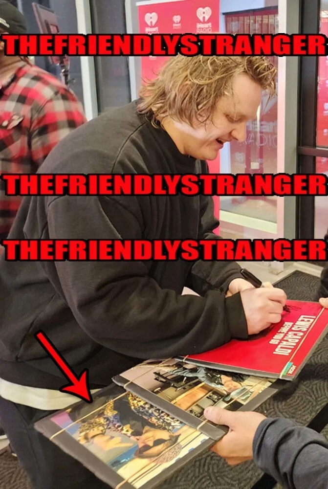 LEWIS CAPALDI — Lewis Capaldi signed 8x10 Photo EXACT PROOF a SINGER Wish You The Best ACOA COA, image 3