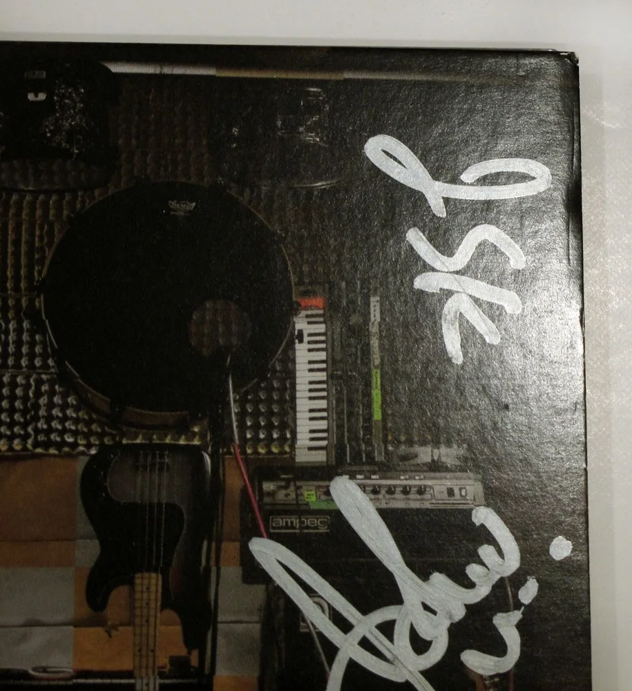 METRIC - EMILY HAINES, JAMES SHAW, JOSUA WINSTEAD, JOULES SCOTT — METRIC Band ALL 4 signed "LIVE AT METROPOLIS" DVD Case d Emily Haines COA Rare, image 3
