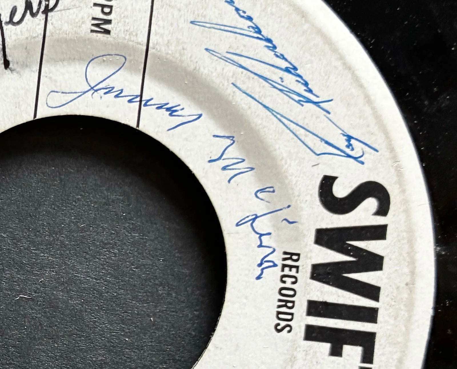 The Ink Spots 45 RPM Signed Autographed Vinyl Record Multiple Signatures, изображение 3
