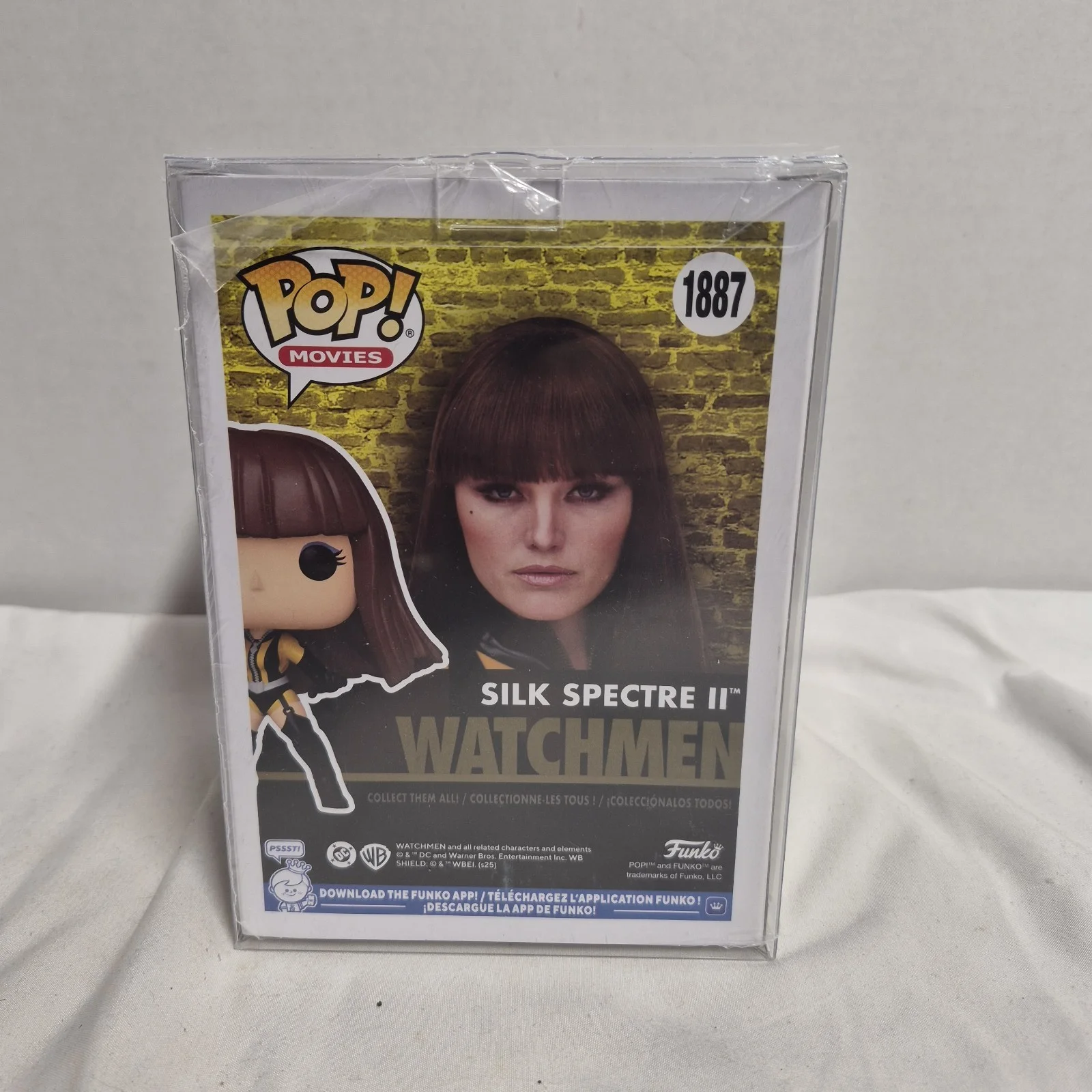 MALIN AKERMAN Autographed Watchmen Silk Spectre Funko Pop 1887 SIGNED Beckett, image 3