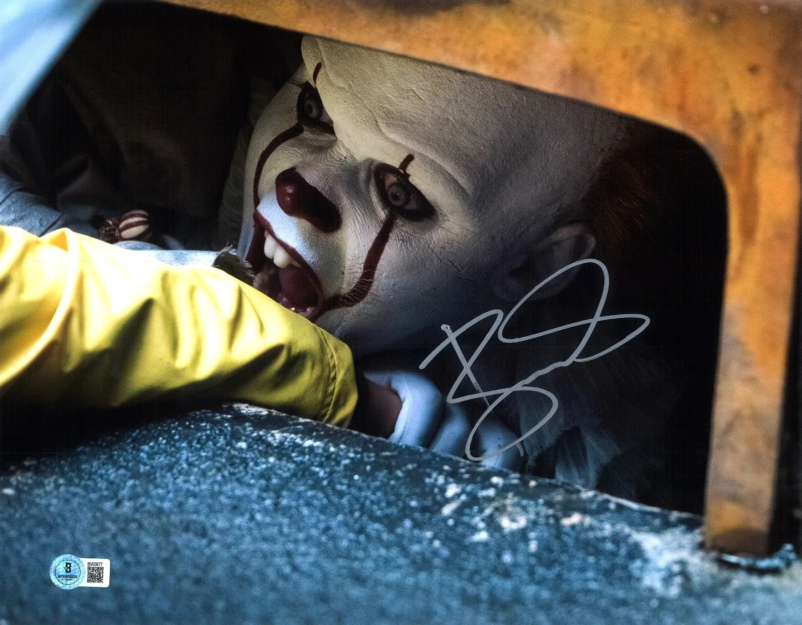 BILL SKARSGARD — BILL SKARSGARD SIGNED AUTOGRAPH IT 11X14 PHOTO BECKETT BAS PENNYWISE