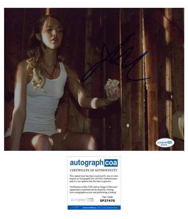 Arielle Kebbel — Arielle Kebbel "Reeker" AUTOGRAPH Signed Autographed 'Cookie' 8x10 Photo ACOA