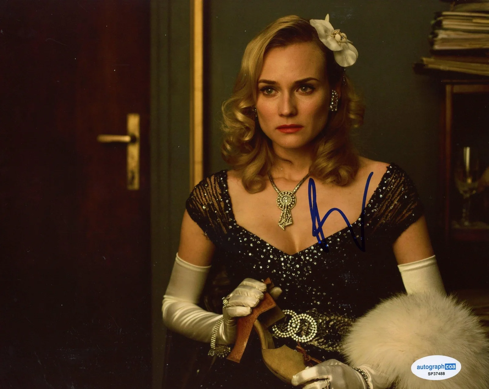 Diane Kruger — Diane Kruger "Inglourious Basterds" AUTOGRAPH Signed 'Bridget' 8x10 Photo B ACOA, image 2