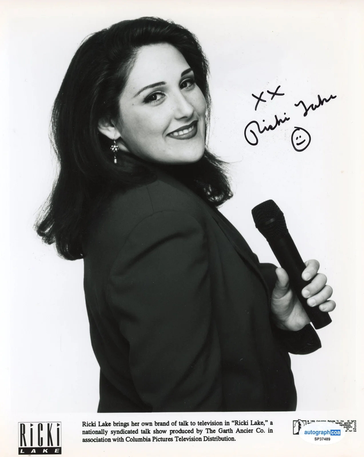 Ricki Lake — Ricki Lake "The Ricki Lake Show" AUTOGRAPH Signed 8x10 Photo C ACOA, изображение 2