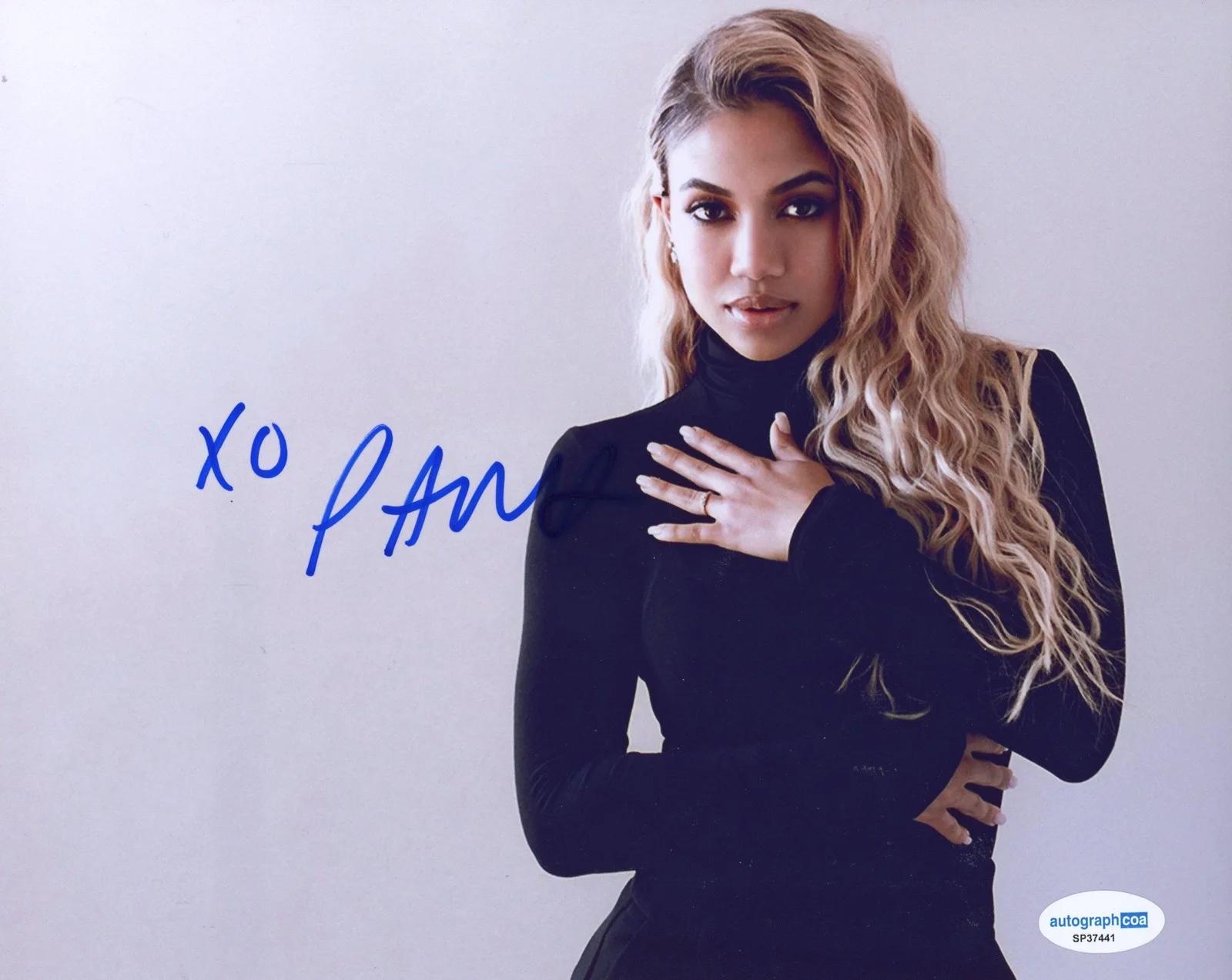 Paige Hurd — Paige Hurd "Power Book II: Ghost" AUTOGRAPH Signed Autographed 8x10 Photo D ACOA, image 2