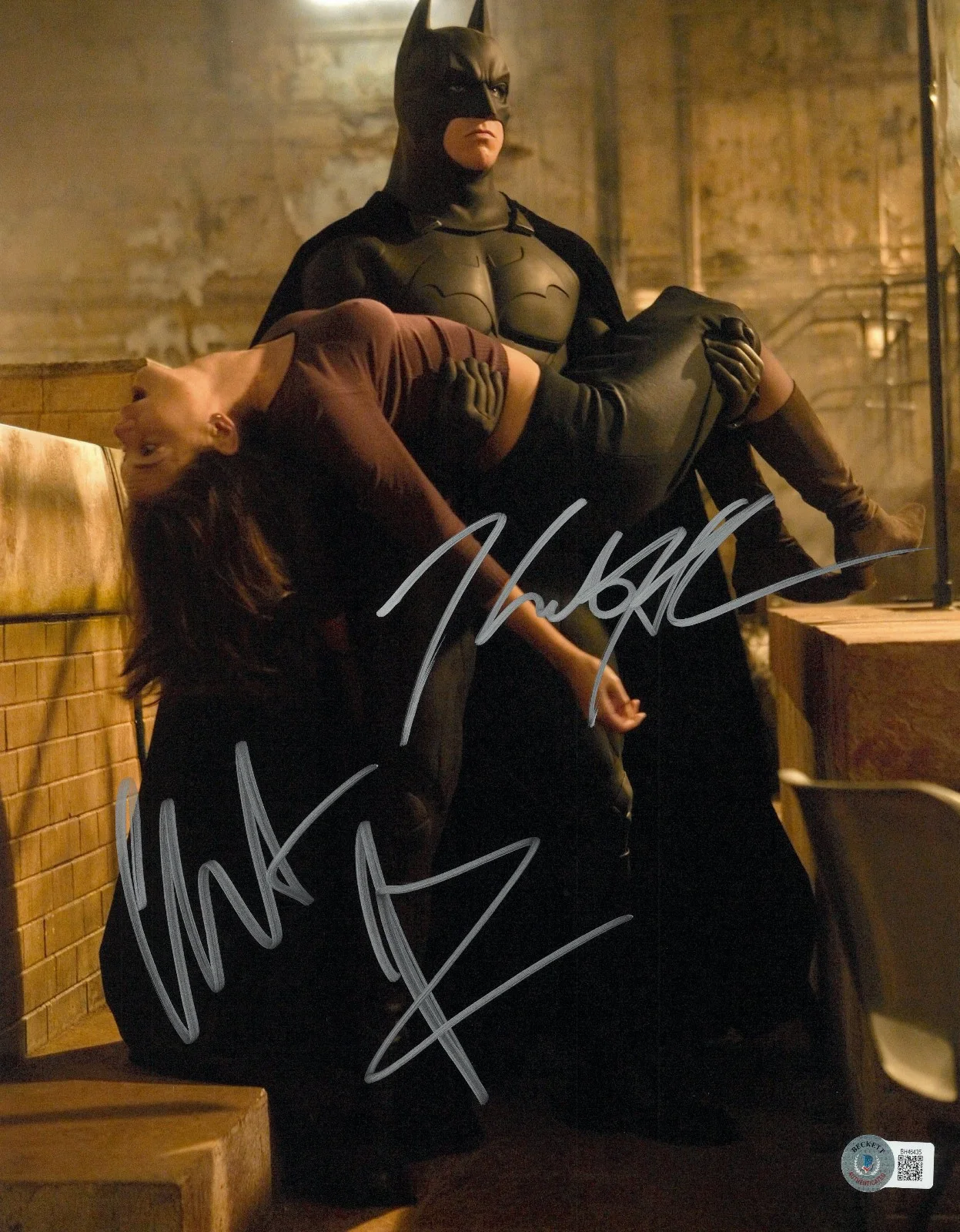 CHRISTIAN BALE KATIE HOLMES — Christian Bale Katie Holmes Signed Auto The Dark Knight 11X14 Photo BAS Beckett