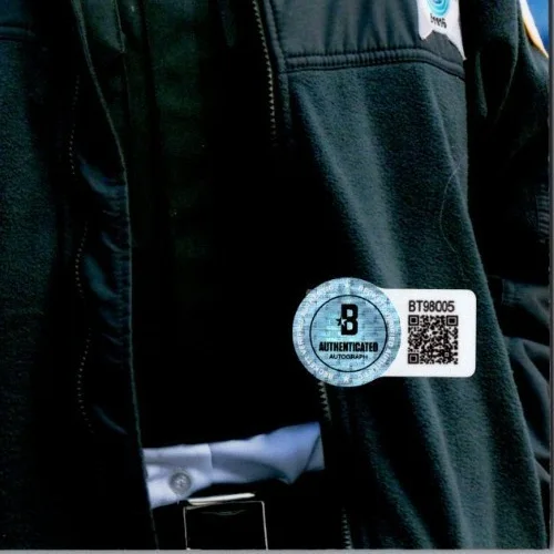 Amy Morton — AMY MORTON "SGT JUDY PLATT" CHICAGO PD/Fire HAND SIGNED 8X10 BAS COA BT98005, изображение 3