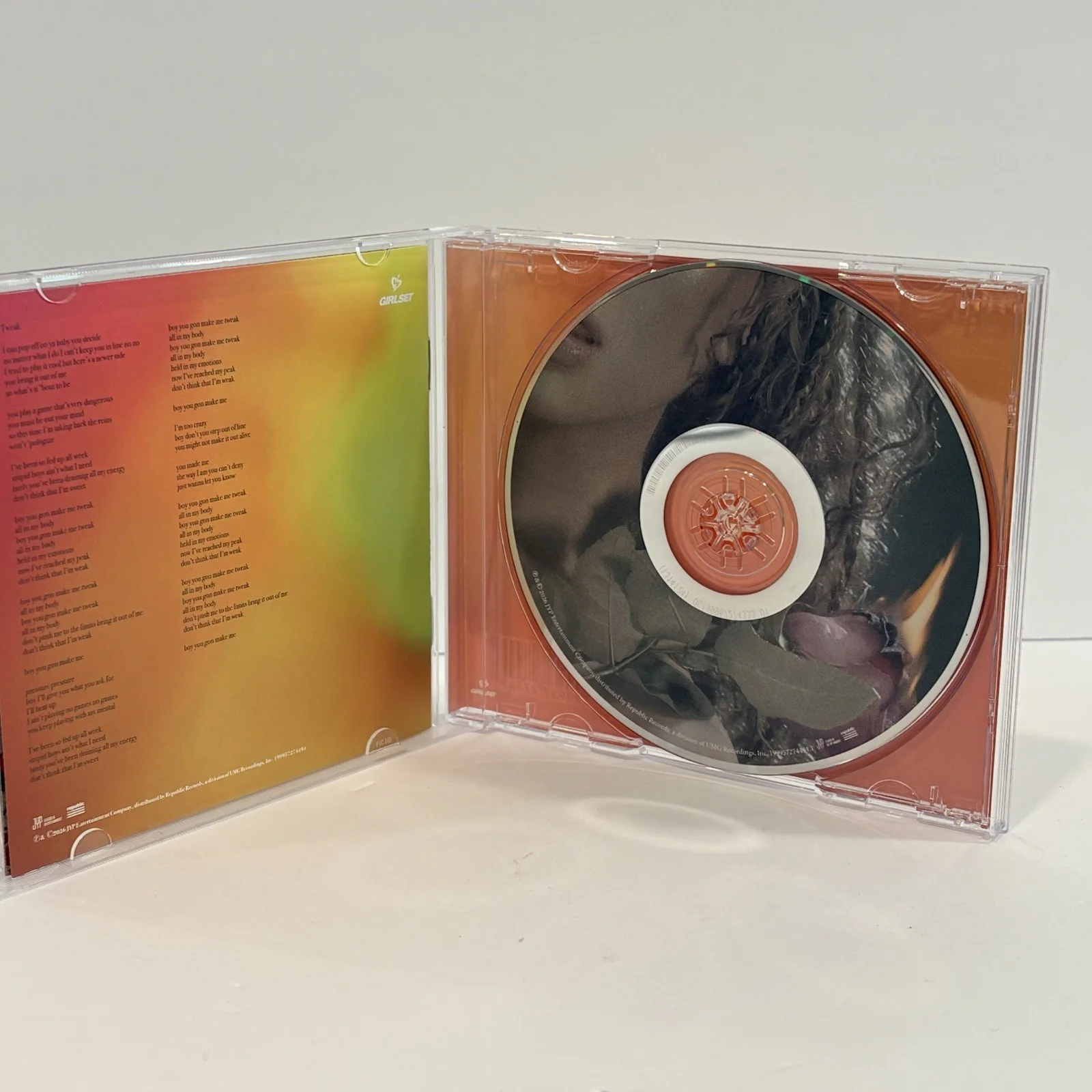 GIRLSET Tweak Single Signed Autographed CD Album Savanna In Person Signing VCHA, изображение 4