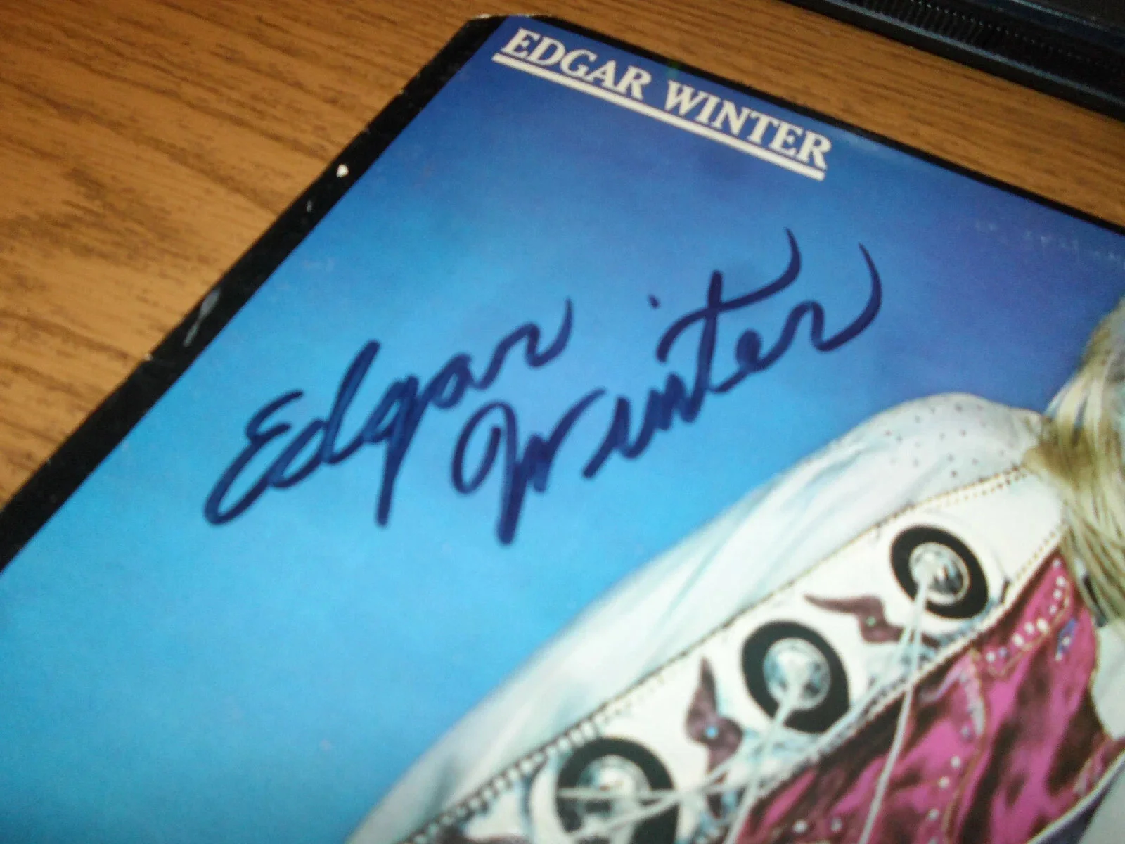 EDGAR WINTER AUTHENTIC SIGNED/AUTOGRAPHED VINYL RECORD ALBUM-STANDING ON ROCK, image 2