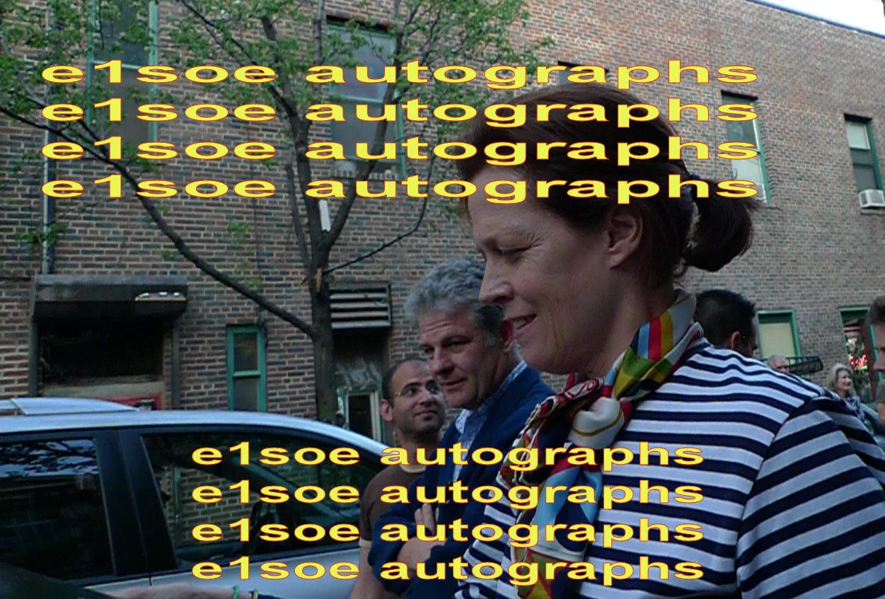 Sigourney Weaver — Sigourney Weaver signed 8x10 photo - In Person Proof - Alien Aliens Avatar, изображение 5