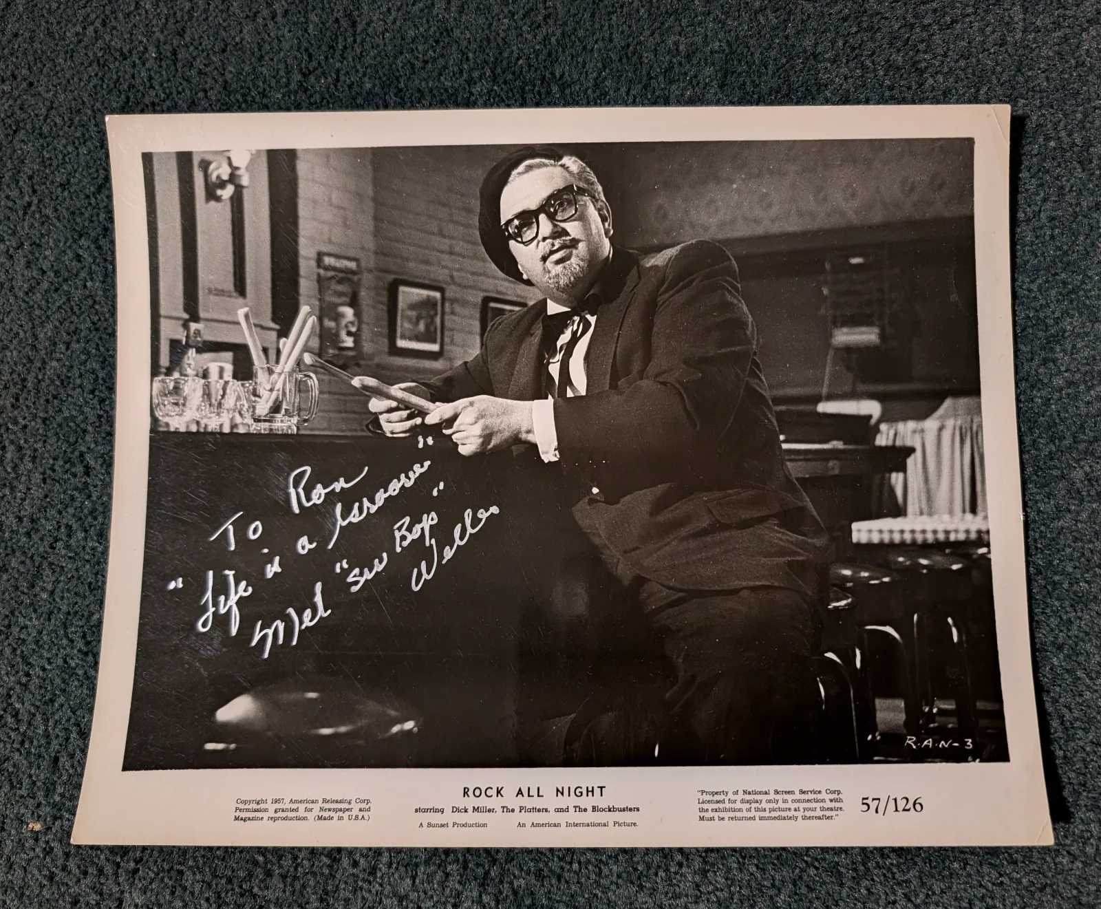 Mel Welles — ROCK ALL NIGHT 1957 ORIGINAL 8x10 photo autographed by BEATNIK MEL WELLES!