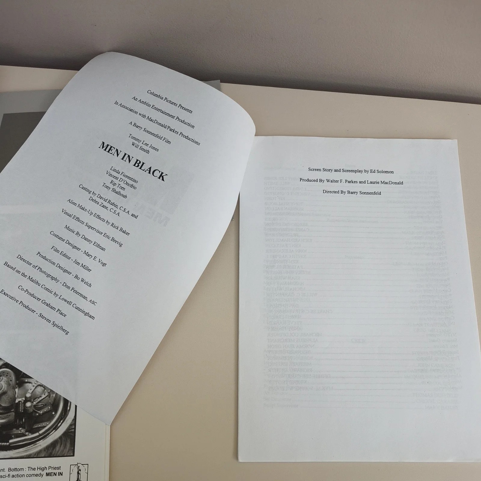 Men In Black 1997 Press Kit Card & 7 Stills Will Smith /Tommy Lee Jones Lot, изображение 5