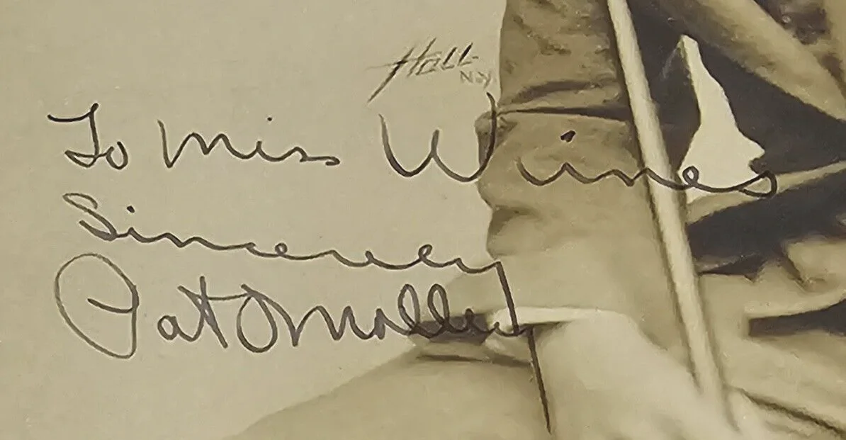 Pat O'Malley — Pat O'Malley 1915 Hand Signed Photograph Holl NY, image 3