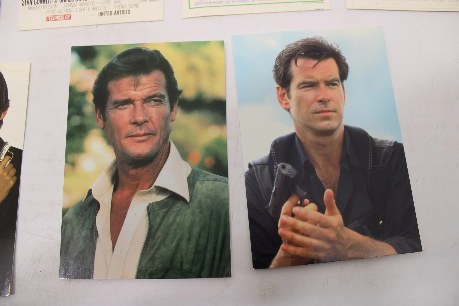 Set of 25 James Bond 007 Movie Posters on Postcards, Classico San Francisco, изображение 2