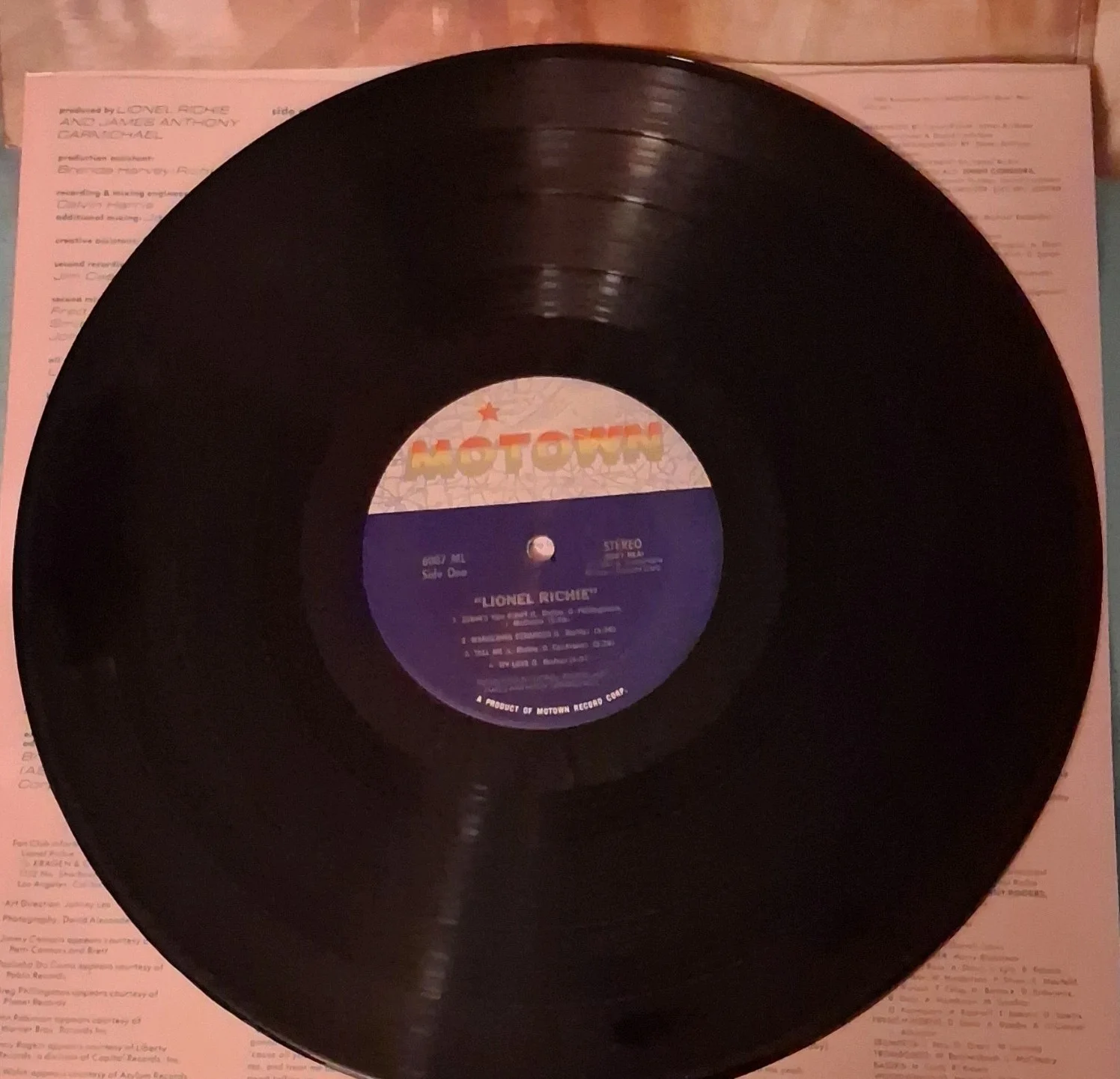 Lionel Richie Motown Vinyl Record - Autographed Gatefold Album, image 4