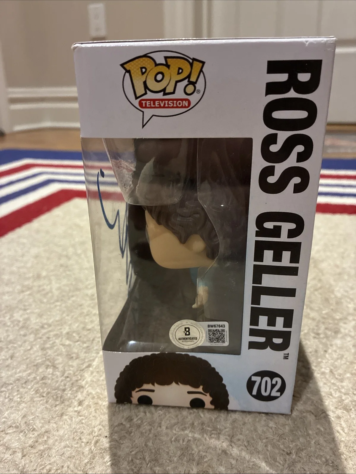 David Schwimmer — David Schwimmer ‘Friends’ Signed Funko Pop ‘Ross Geller’ Beckett COA Certified, image 2