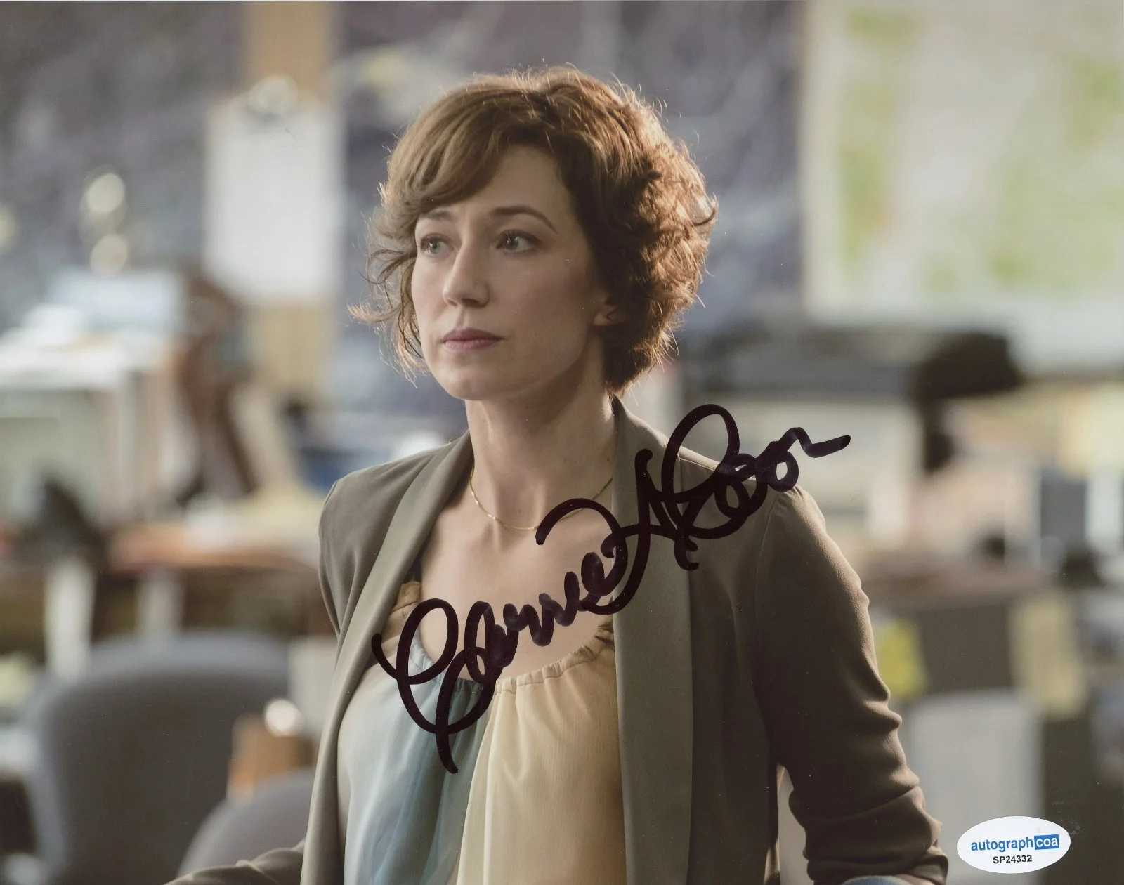 Carrie Coon — Carrie Coon Signed Autographed THE LEFTOVERS 8x10 Photo EXACT Proof ACOA Proxima, изображение 2